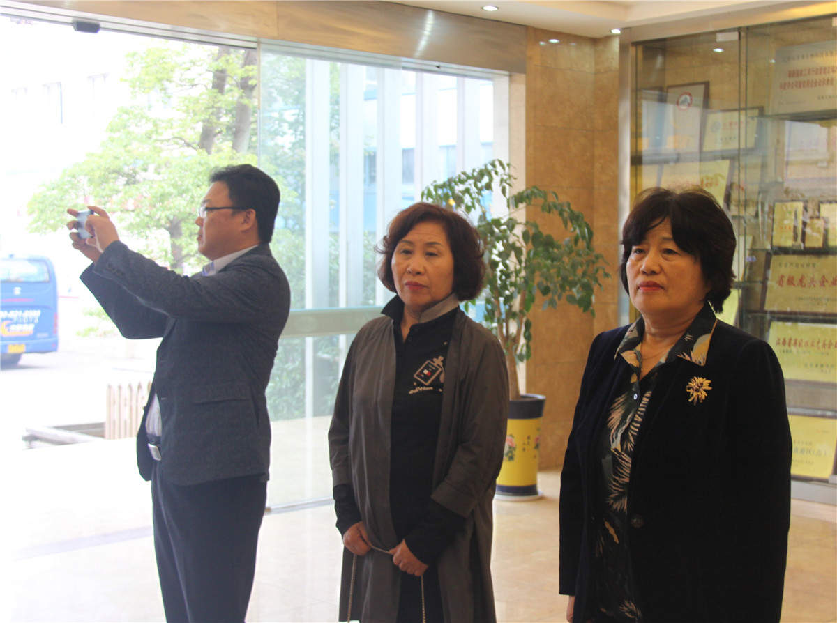 中國(guó)靈芝十大品牌|仙客來(lái)靈芝|仙客來(lái)靈芝破壁孢子粉|仙客來(lái)孢子油|仙客來(lái)靈芝飲片|仙客來(lái)破壁孢子粉|仙客來(lái)靈芝中藥飲片|馳名商標(biāo)|m.uglowindustry.com|