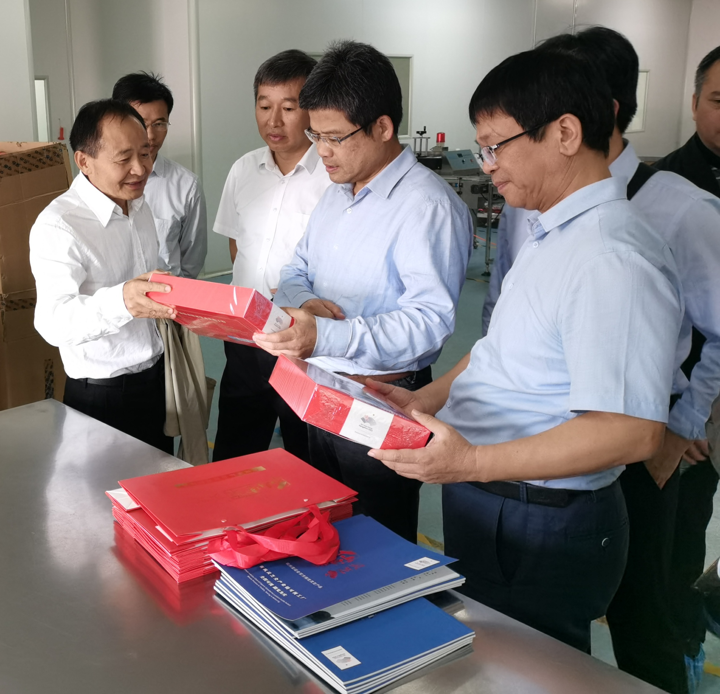 杭州亞運會官方靈芝產(chǎn)品供應(yīng)商|杭州亞運會官方供應(yīng)商|中國靈芝十大品牌|仙客來靈芝|仙客來靈芝破壁孢子粉|仙客來孢子油|仙客來靈芝飲片|仙客來破壁孢子粉|靈芝孢子油|孢子粉|靈芝破壁孢子粉|靈芝|中華老字號