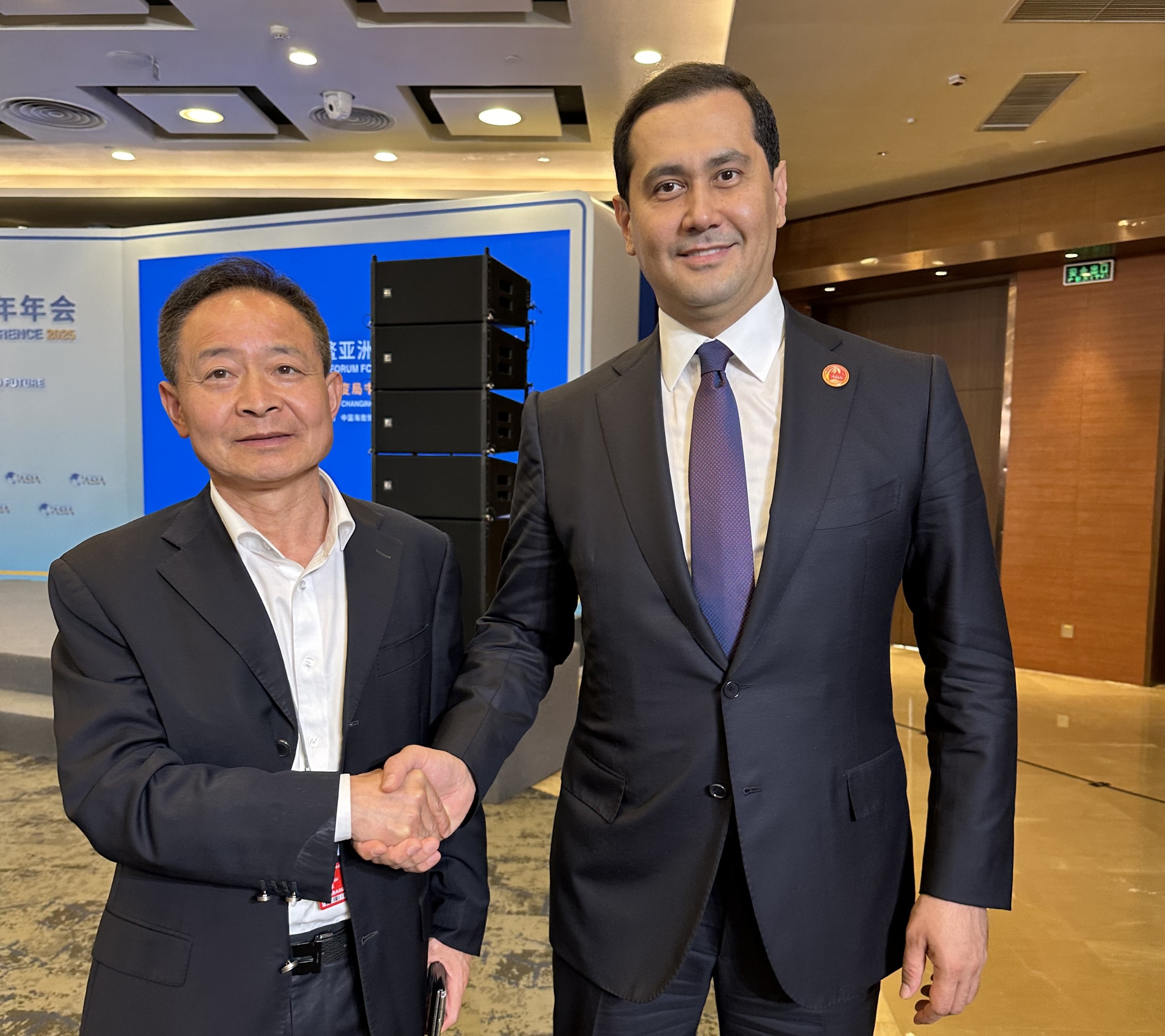 杭州亞運(yùn)會(huì)官方靈芝產(chǎn)品供應(yīng)商|杭州亞運(yùn)會(huì)官方供應(yīng)商|中國(guó)靈芝十大品牌|仙客來(lái)靈芝|仙客來(lái)靈芝破壁孢子粉|仙客來(lái)孢子油|仙客來(lái)靈芝飲片|仙客來(lái)破壁孢子粉|靈芝孢子油|孢子粉|靈芝破壁孢子粉|靈芝|中華老字號(hào)