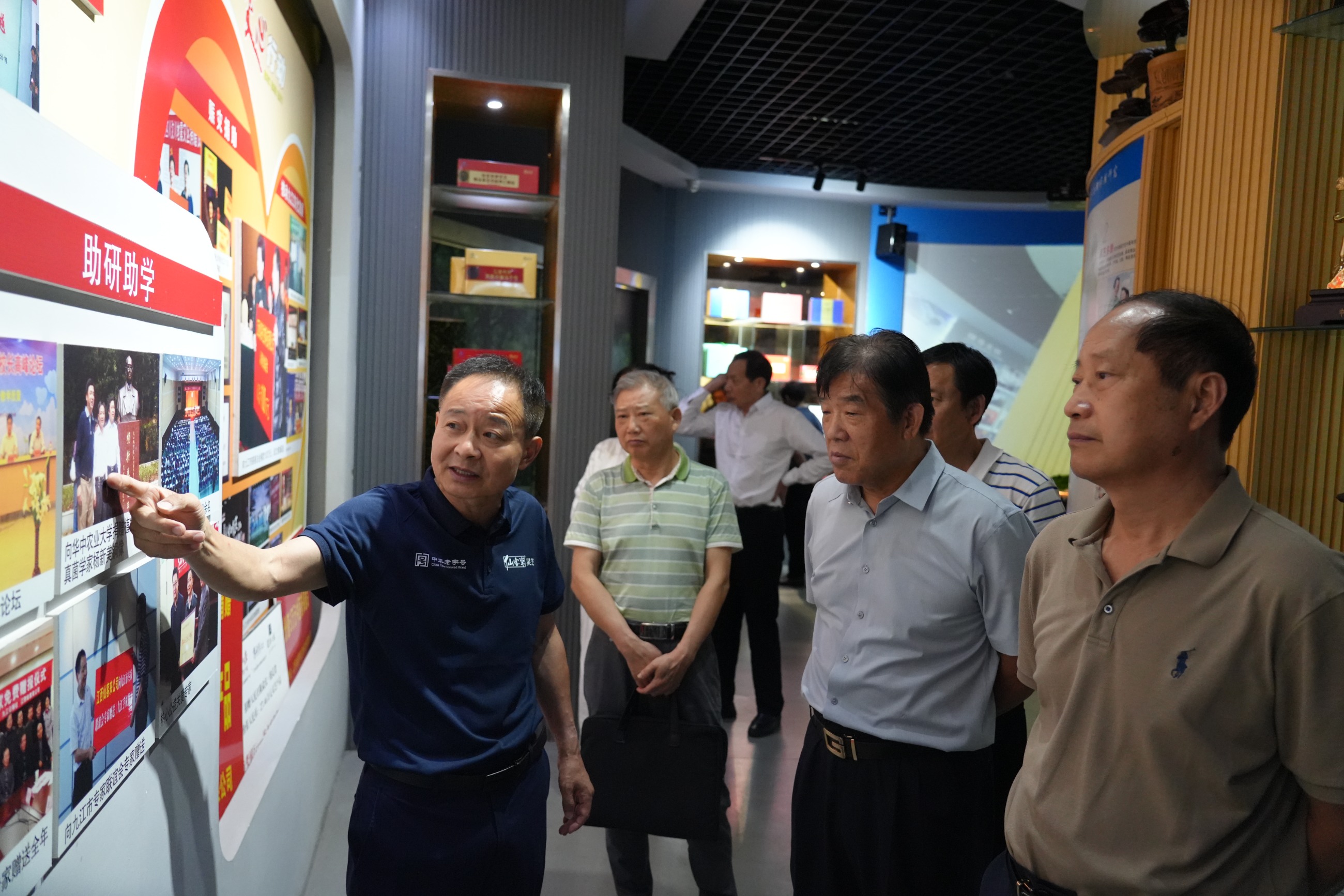 杭州亞運會官方靈芝產(chǎn)品供應商|杭州亞運會官方供應商|中國靈芝十大品牌|仙客來靈芝|仙客來靈芝破壁孢子粉|仙客來孢子油|仙客來靈芝飲片|仙客來破壁孢子粉|靈芝孢子油|孢子粉|靈芝破壁孢子粉|靈芝|中華老字號