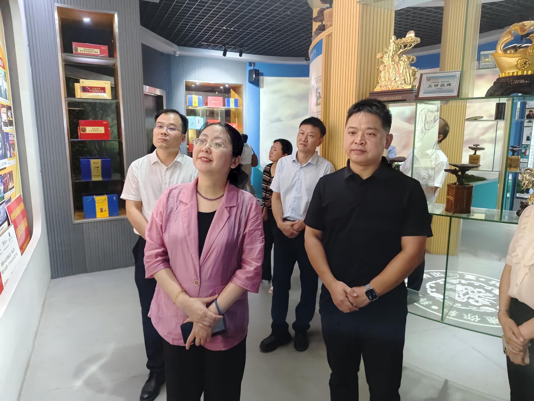 杭州亞運(yùn)會(huì)官方靈芝產(chǎn)品供應(yīng)商|杭州亞運(yùn)會(huì)官方供應(yīng)商|中國靈芝十大品牌|仙客來靈芝|仙客來靈芝破壁孢子粉|仙客來孢子油|仙客來靈芝飲片|仙客來破壁孢子粉|靈芝孢子油|孢子粉|靈芝破壁孢子粉|靈芝|中華老字號(hào)