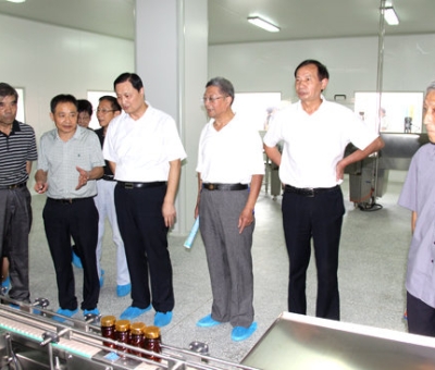 江西省老科協(xié)領(lǐng)導(dǎo)、老專家蒞臨仙客來(lái)公司考察老科協(xié)科技（培訓(xùn)）示范基地工作