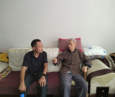 致敬英雄！潘新華一行中秋走訪慰問(wèn)抗戰(zhàn)英雄張大燕